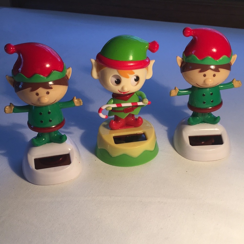 Solar-Powered Dancing Elf
